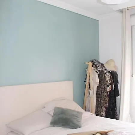Apartment Superbe Appt Lumineux, Parking Gratuit, Wifi *